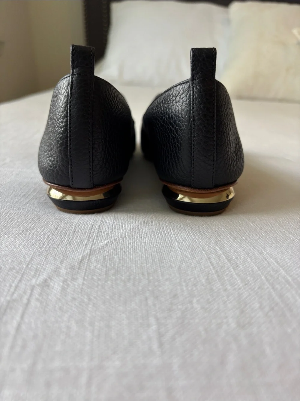 Nicholas Kirkwood Black Pointed Toe Leather Beya Flats